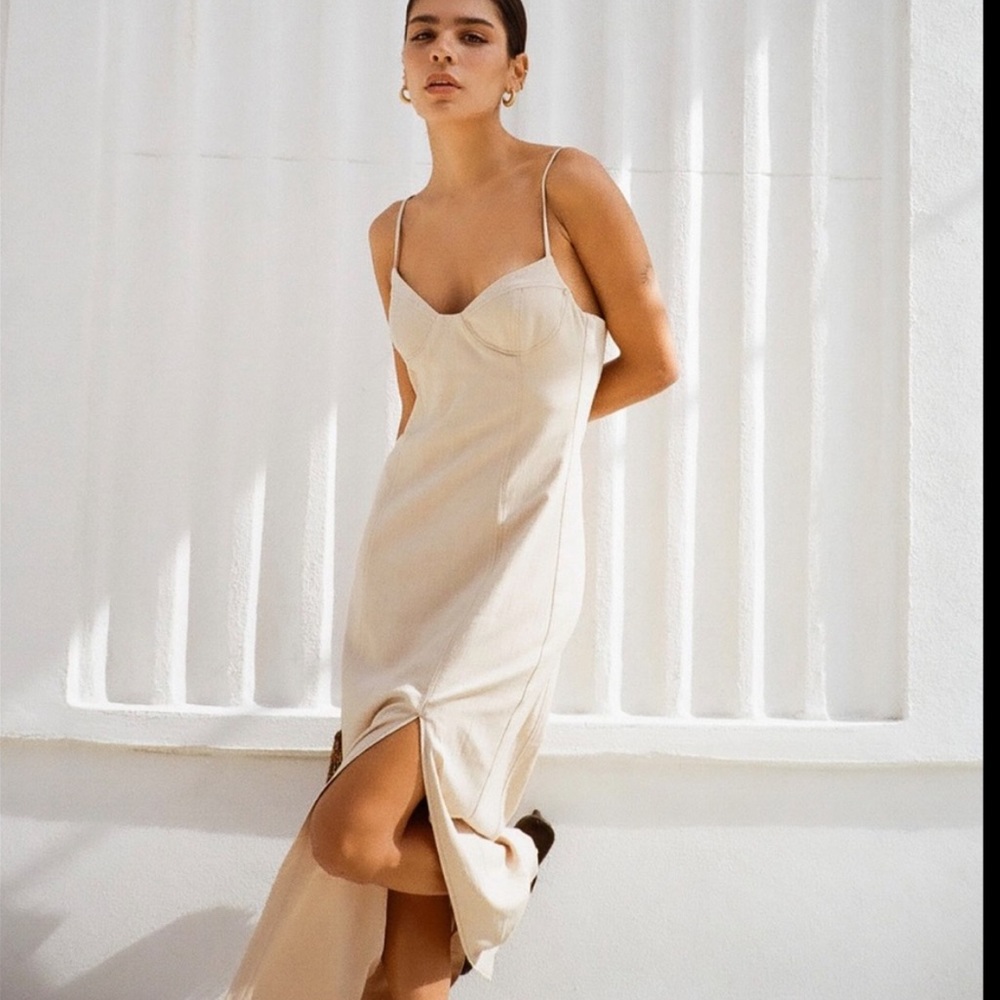 Zara Cream Dress with High Slit — New!
